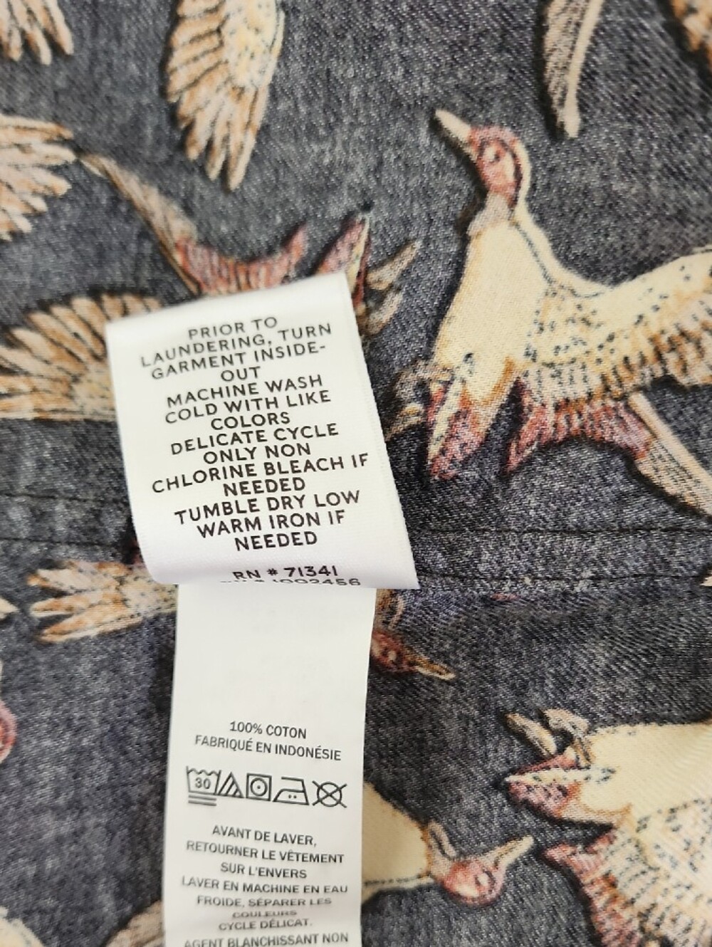 LLBean Lightweight Brushed Flannel Duck Bird Animal Print Button-Up Shirt - Picture 7 of 9